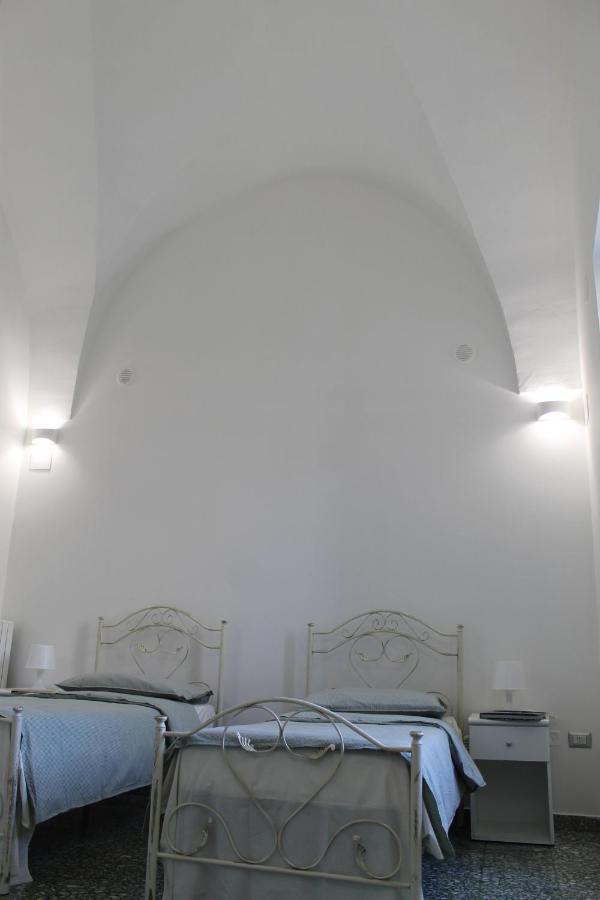 Il Cortile Segreto - Con Parcheggio Privato Διαμέρισμα Λέτσε Εξωτερικό φωτογραφία