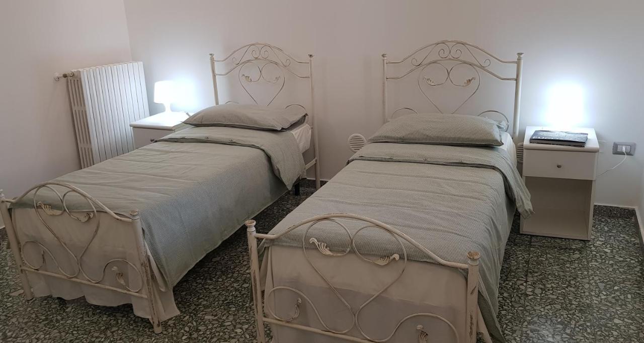 Il Cortile Segreto - Con Parcheggio Privato Διαμέρισμα Λέτσε Εξωτερικό φωτογραφία